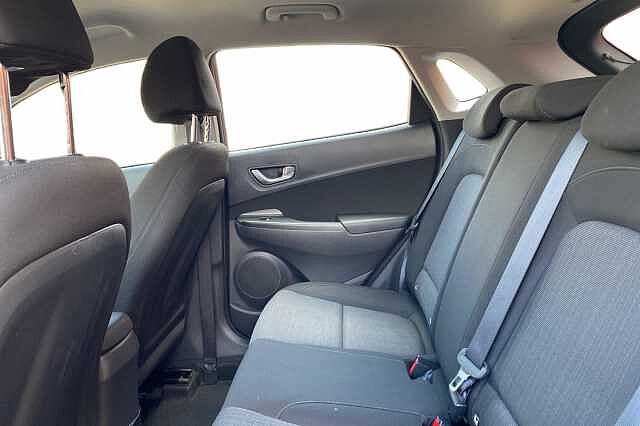 Hyundai KONA SE CONNECT Galactic Grey