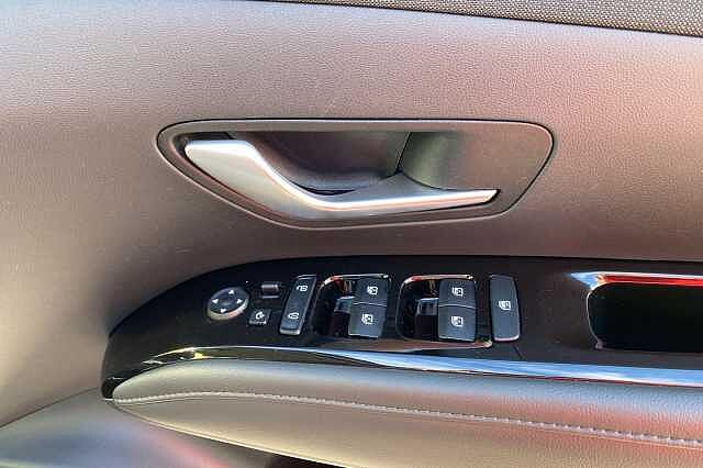 Hyundai Tucson 1.6 h T-GDi Premium SUV 5dr Petrol Hybrid Auto Euro 6 (s/s) (230 ps)