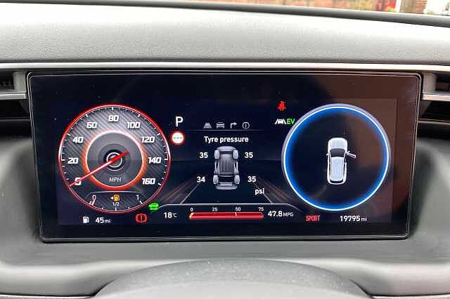 Hyundai Tucson PREMIUM HEV