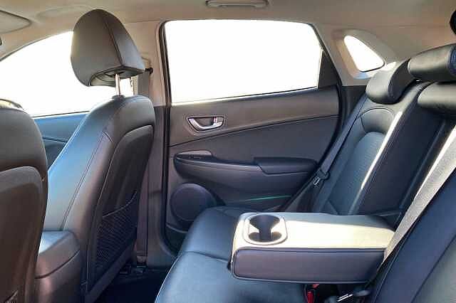 Hyundai Kona ULTIMATE EV