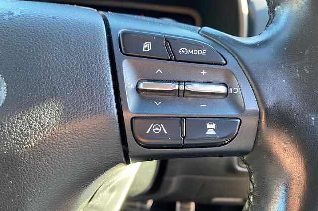 Hyundai Kona ULTIMATE EV