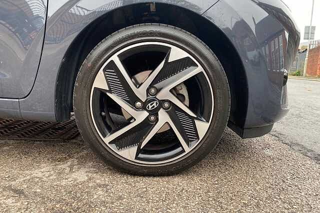 Hyundai i10 PREMIUM AUTO