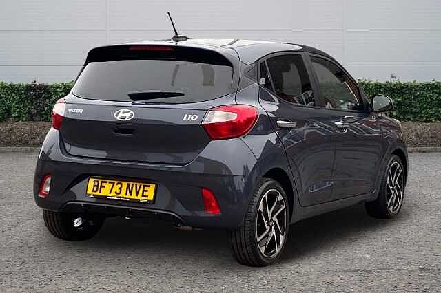 Hyundai i10 PREMIUM AUTO