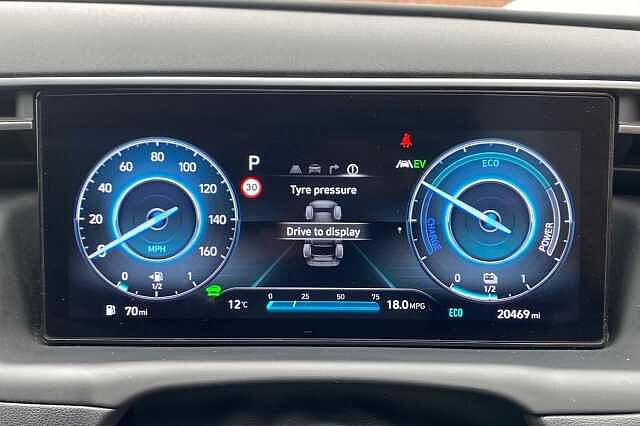 Hyundai Tucson PREMIUM HEV