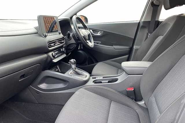 Hyundai Kona SE CONNECT HEV