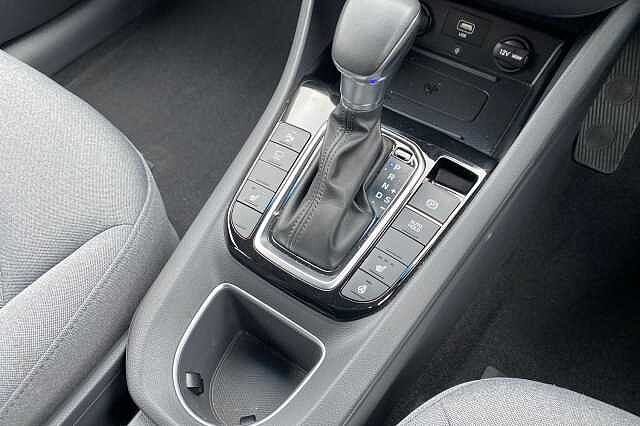 Hyundai Ioniq PREMIUM HEV