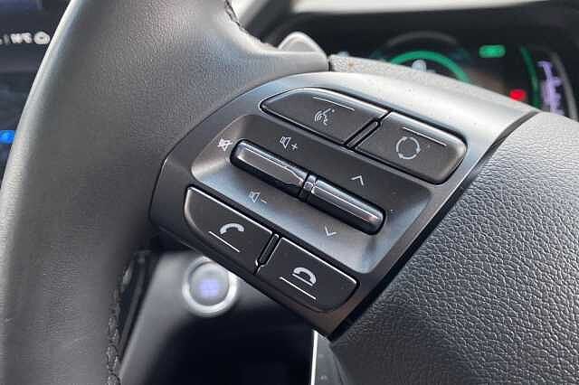 Hyundai Ioniq PREMIUM HEV