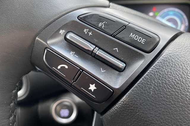 Hyundai Kona PREMIUM HEV