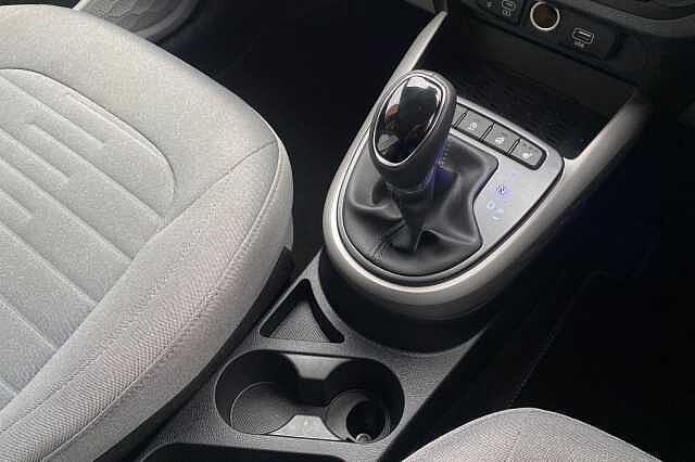 Hyundai i10 PREMIUM AUTO