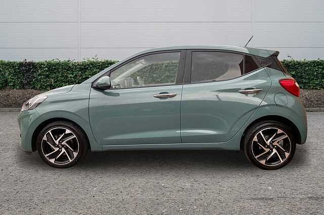 Hyundai i10 PREMIUM AUTO