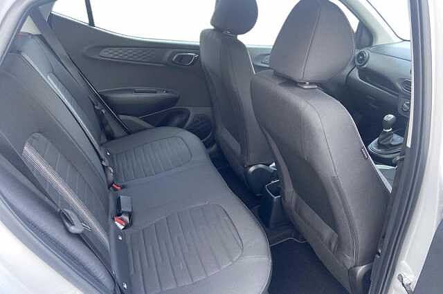 Hyundai I10 1.0 Advance Hatchback 5dr Petrol Manual Euro 6 (s/s) (63 ps) Lumen Grey