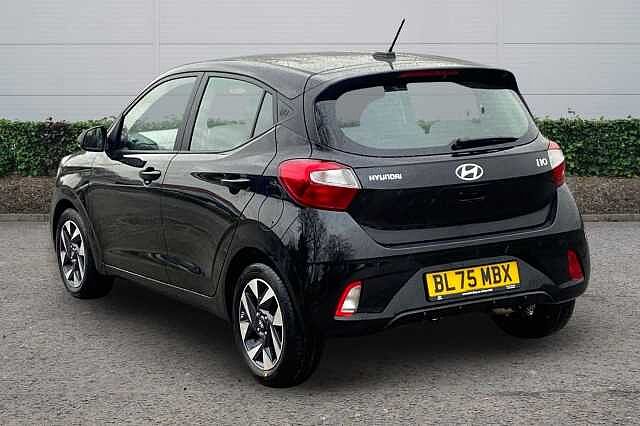 Hyundai I10 1.0 Advance Hatchback 5dr Petrol Manual Euro 6 (s/s) (63 ps) Black