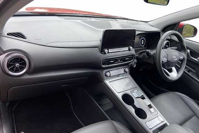 Hyundai Kona 64kWh Ultimate SUV 5dr Electric Auto (10.5kW Charger) (204 ps)