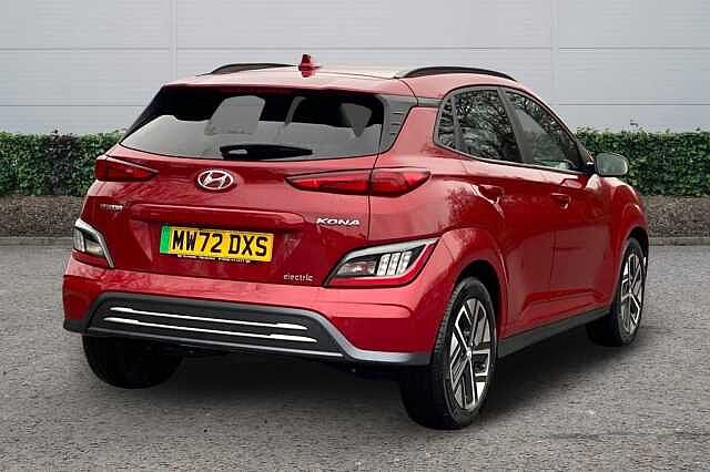 Hyundai Kona 64kWh Ultimate SUV 5dr Electric Auto (10.5kW Charger) (204 ps)