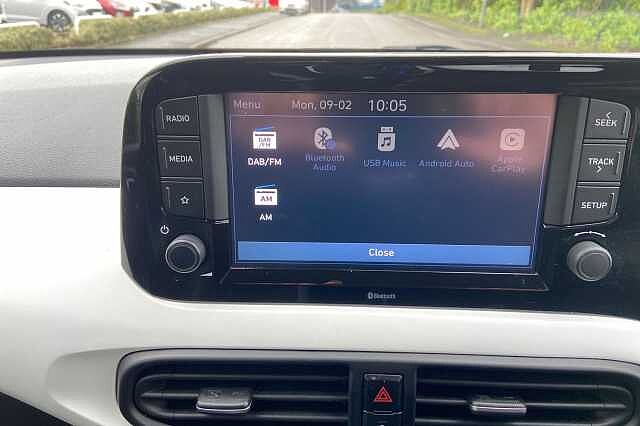 Hyundai i10 1.2 Premium Hatchback 5dr Petrol Auto Euro 6 (s/s) (84 ps)