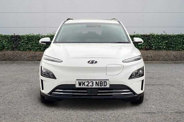 Hyundai Kona 64kWh Ultimate SUV 5dr Electric Auto (10.5kW Charger) (204 ps)