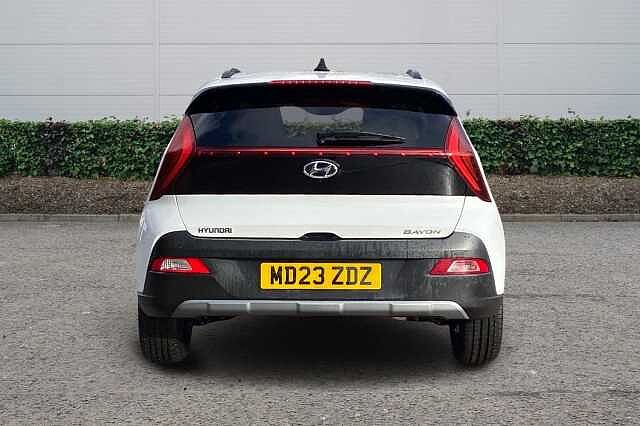 Hyundai BAYON 1.0 T-GDi MHEV Premium SUV 5dr Petrol Hybrid DCT Euro 6 (s/s) (100 ps) White
