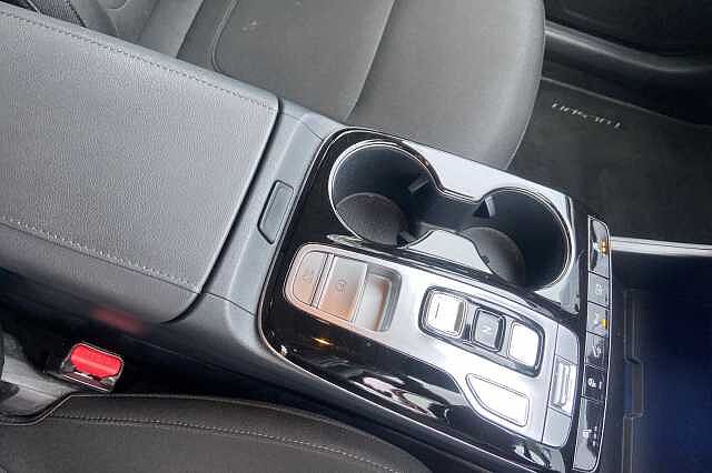 Hyundai TUCSON 1.6 h T-GDi Premium SUV 5dr Petrol Hybrid Auto Euro 6 (s/s) (230 ps) Red