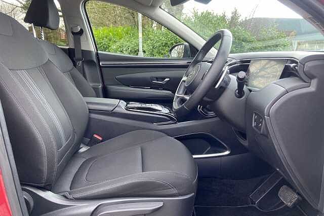 Hyundai TUCSON 1.6 h T-GDi Premium SUV 5dr Petrol Hybrid Auto Euro 6 (s/s) (230 ps) Red