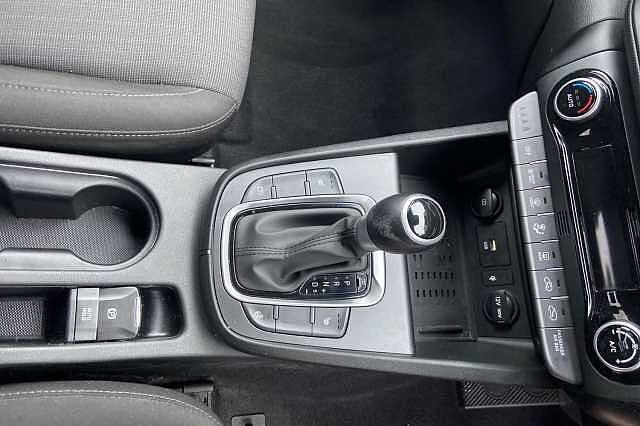 Hyundai Kona 1.6 h-GDi Premium SUV 5dr Petrol Hybrid DCT Euro 6 (s/s) (141 ps)