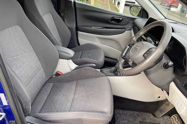 Hyundai BAYON 1.0 T-GDi MHEV Ultimate SUV 5dr Petrol Hybrid DCT Euro 6 (s/s) (100 ps) Blue