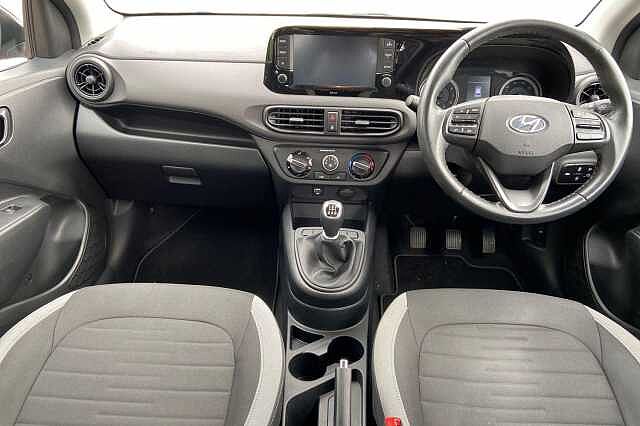 Hyundai i10 1.2 SE Connect Hatchback 5dr Petrol Manual Euro 6 (s/s) (84 ps)
