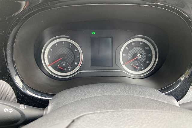 Hyundai i10 1.2 SE Connect Hatchback 5dr Petrol Manual Euro 6 (s/s) (84 ps)