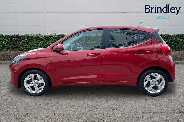 Hyundai i10 1.2 SE Connect Hatchback 5dr Petrol Manual Euro 6 (s/s) (84 ps)