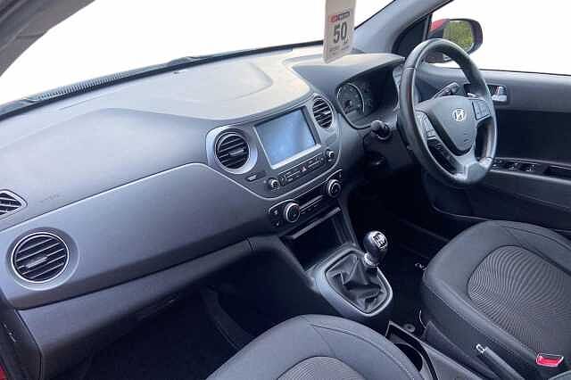 Hyundai i10 1.2 Premium SE Hatchback 5dr Petrol Manual Euro 6 (87 ps)