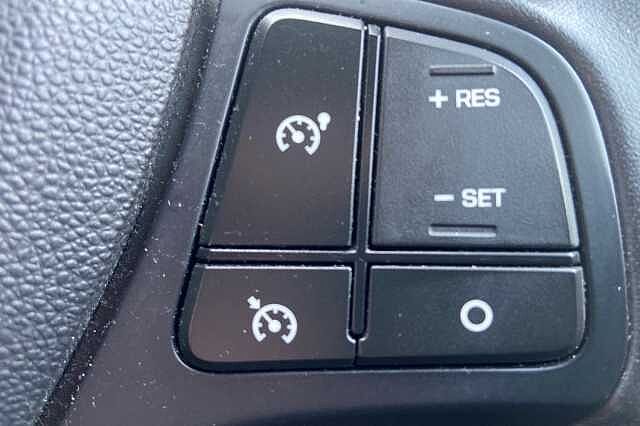 Hyundai i10 1.2 Premium SE Hatchback 5dr Petrol Manual Euro 6 (87 ps)