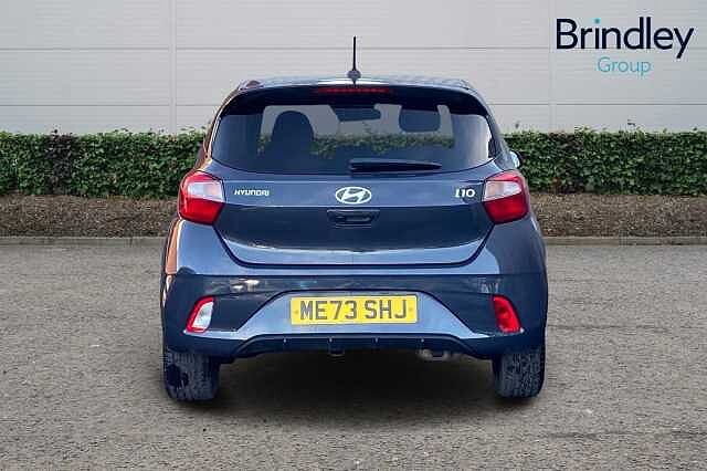 Hyundai i10 1.2 Premium Hatchback 5dr Petrol Auto Euro 6 (s/s) (84 ps)