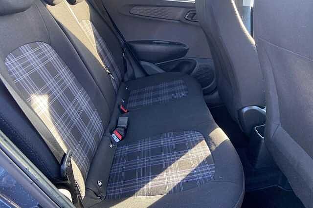 Hyundai i10 1.2 Premium Hatchback 5dr Petrol Auto Euro 6 (s/s) (84 ps)