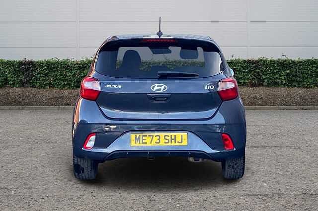 Hyundai i10 1.2 Premium Hatchback 5dr Petrol Auto Euro 6 (s/s) (84 ps)