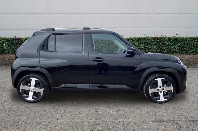 Hyundai INSTER 5dr Hat 85kw 2 49kwh Abyss Black