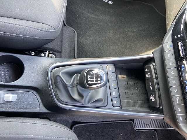 Hyundai Bayon Hat 1.0 T-gdi 90ps Tech Line