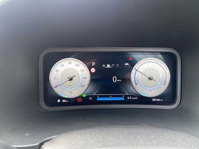 Hyundai Kona 64kWh Ultimate SUV 5dr Electric Auto (10.5kW Charger) (204 ps)