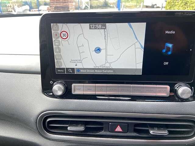 Hyundai Kona 64kWh Ultimate SUV 5dr Electric Auto (10.5kW Charger) (204 ps)