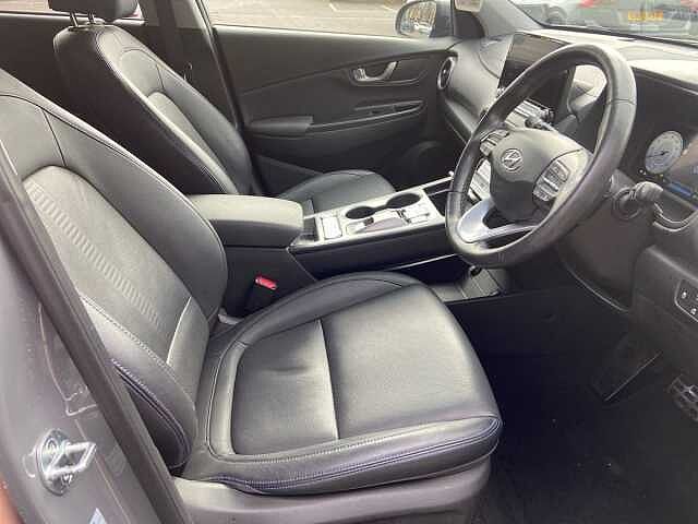 Hyundai Kona 64kWh Ultimate SUV 5dr Electric Auto (10.5kW Charger) (204 ps)