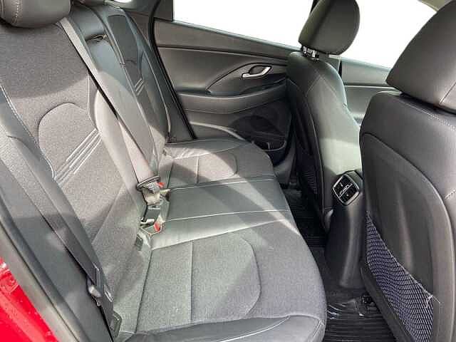 Hyundai i30 1.0 T-GDi MHEV Premium Hatchback 5dr Petrol Hybrid Manual Euro 6 (s/s) (120 ps)