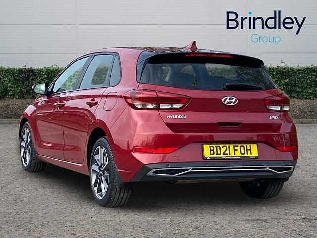 Hyundai i30 1.0 T-GDi MHEV Premium Hatchback 5dr Petrol Hybrid Manual Euro 6 (s/s) (120 ps)