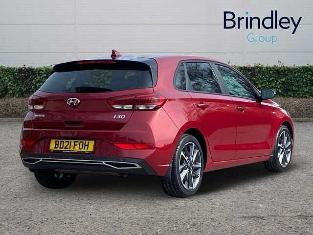 Hyundai i30 1.0 T-GDi MHEV Premium Hatchback 5dr Petrol Hybrid Manual Euro 6 (s/s) (120 ps)