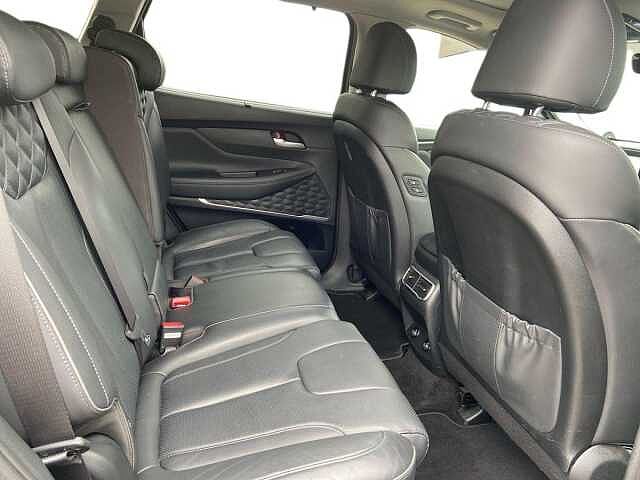 Hyundai Santa Fe 1.6 T-GDi 13.8kWh Ultimate SUV 5dr Petrol Plug-in Hybrid Auto 4WD Euro 6 (s/s) (