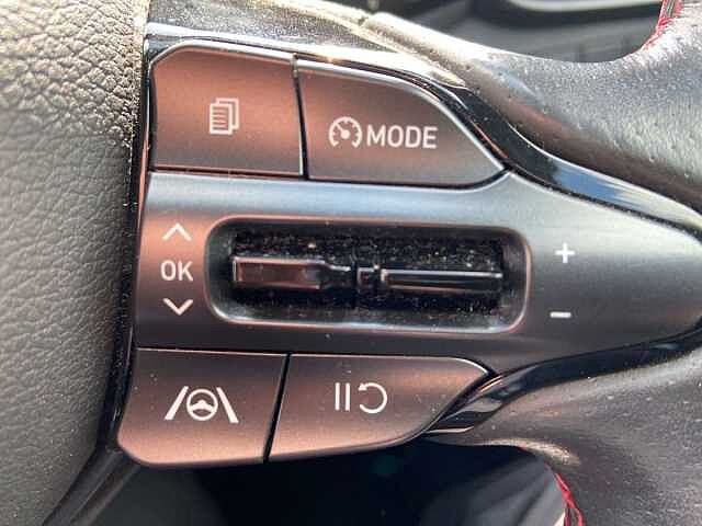 Hyundai i30 1.5 T-GDi MHEV N Line Hatchback 5dr Petrol Hybrid DCT Euro 6 (s/s) (159 ps)