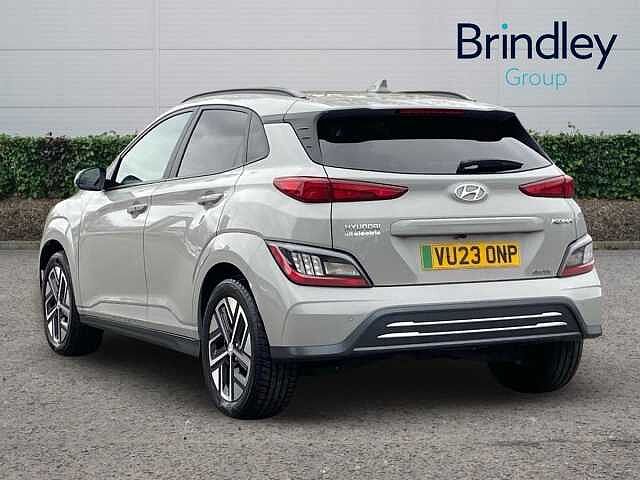 Hyundai Kona 64kWh Ultimate SUV 5dr Electric Auto (10.5kW Charger) (204 ps)