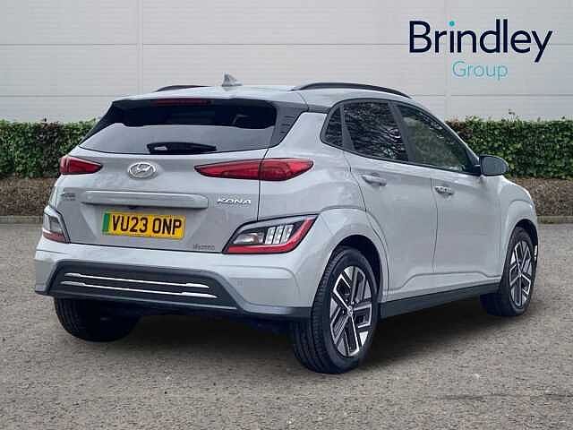 Hyundai Kona 64kWh Ultimate SUV 5dr Electric Auto (10.5kW Charger) (204 ps)