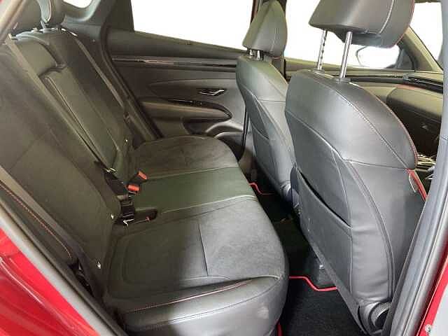 Hyundai TUCSON 1.6 h T-GDi N Line S SUV 5dr Petrol Hybrid Auto Euro 6 (s/s) (230 ps) Red