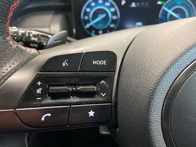 Hyundai TUCSON 1.6 h T-GDi N Line S SUV 5dr Petrol Hybrid Auto Euro 6 (s/s) (230 ps) Red