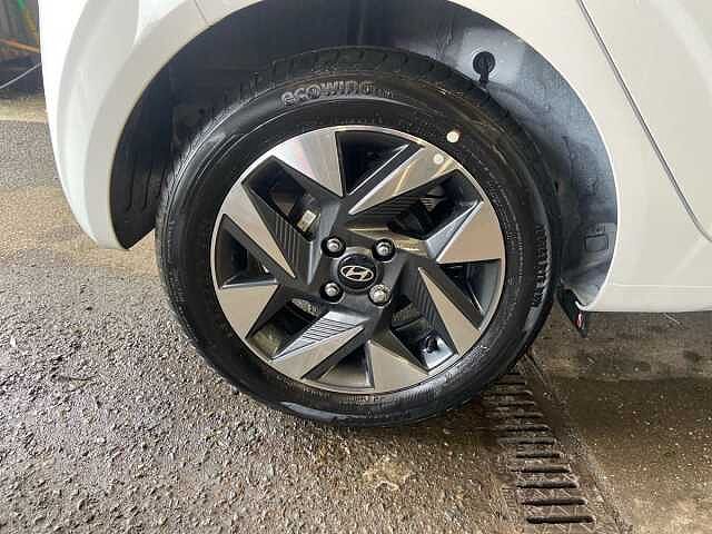 Hyundai i10 1.0 Advance Hatchback 5dr Petrol Auto Euro 6 (s/s) (63 ps)