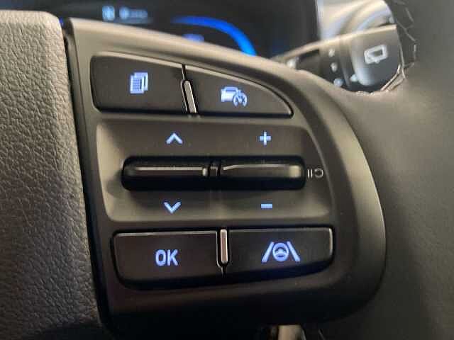 Hyundai i10 1.0 Advance Hatchback 5dr Petrol Auto Euro 6 (s/s) (63 ps)