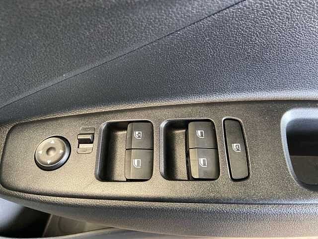 Hyundai i10 1.0 Advance Hatchback 5dr Petrol Manual Euro 6 (s/s) (63 ps)